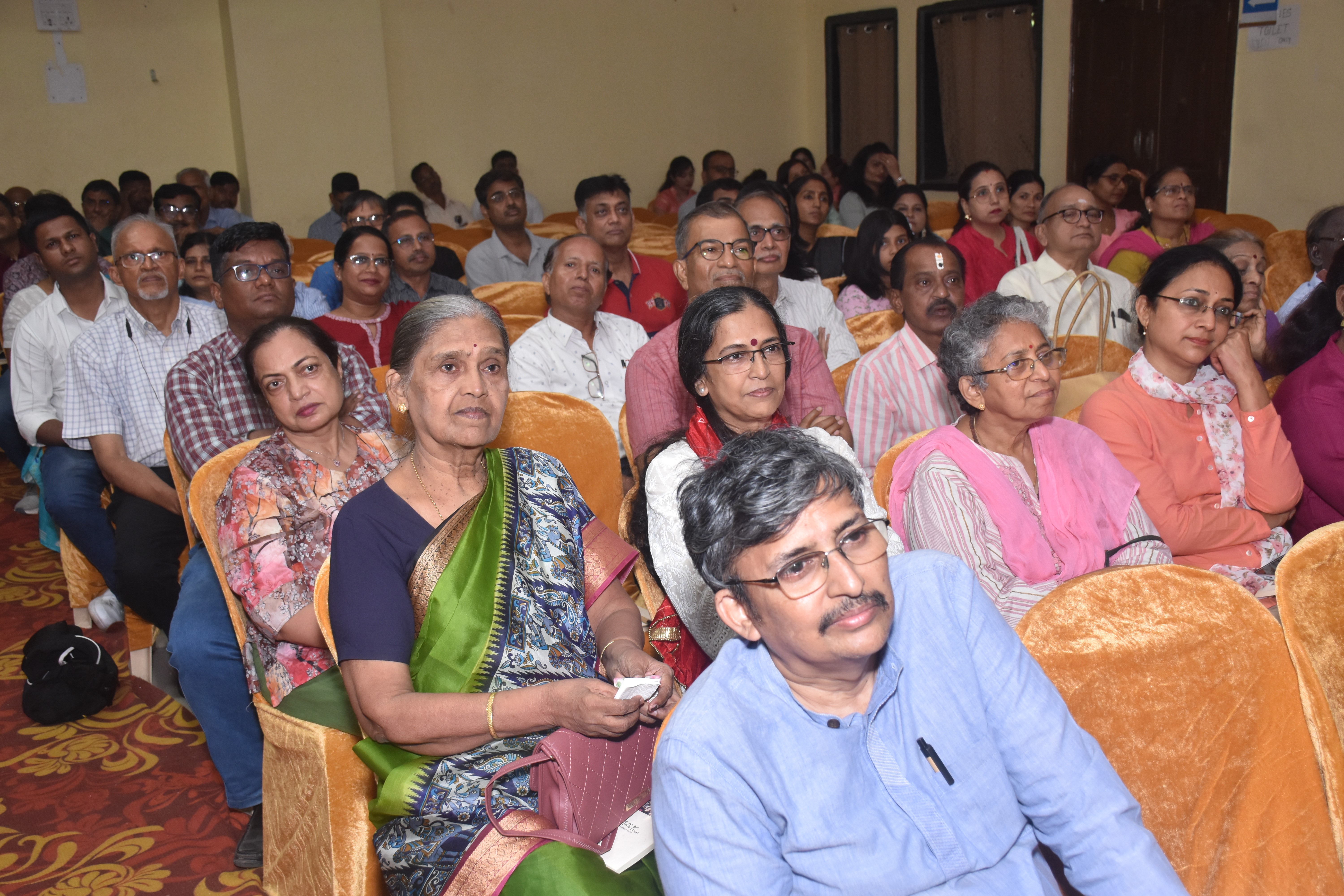 Meeting with the donors, volunteers and well-wishers