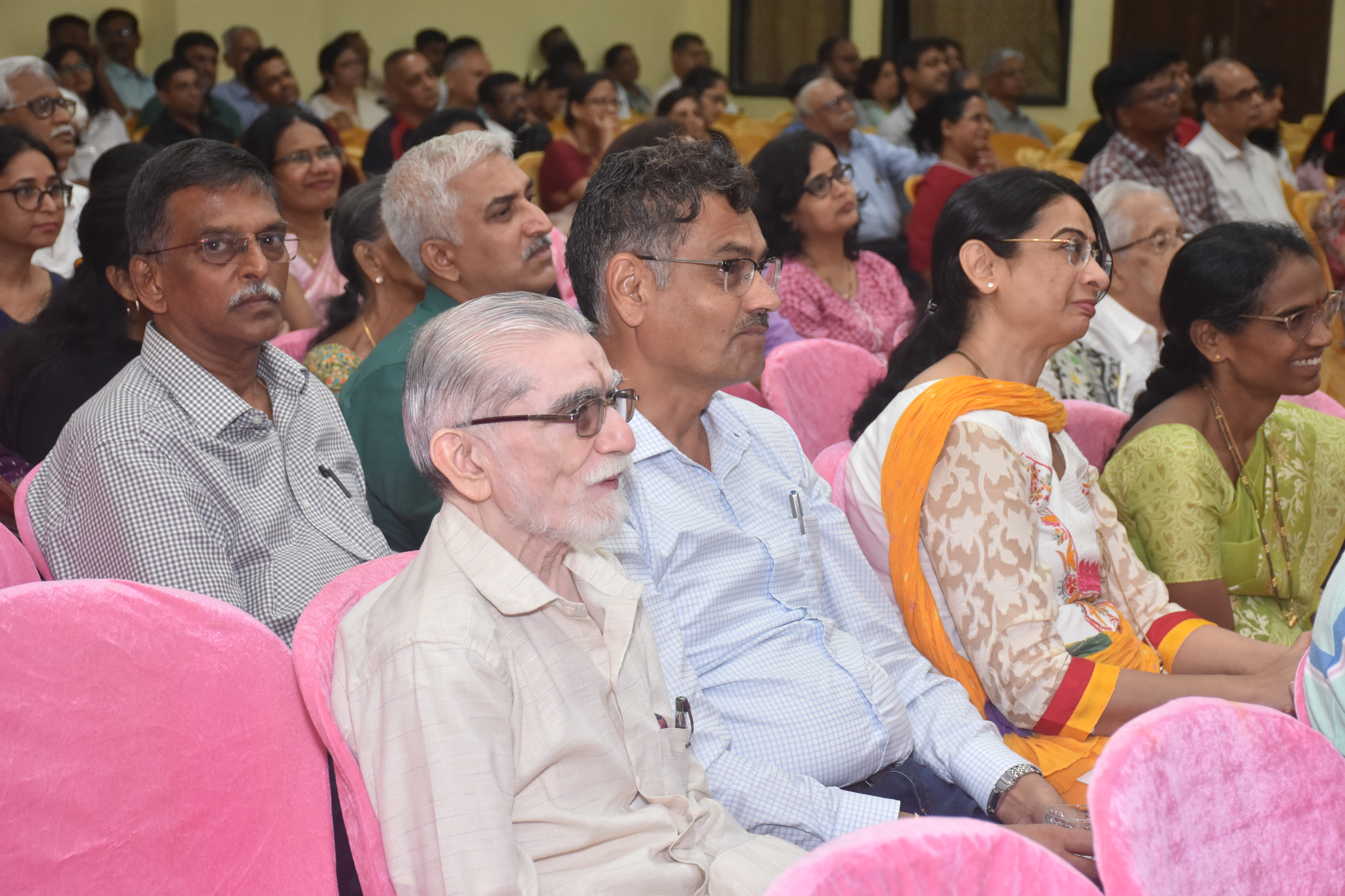 Meeting with the donors, volunteers and well-wishers